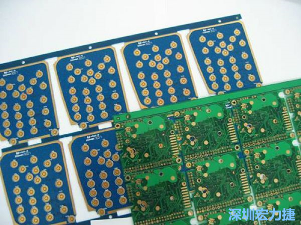 PBC與HDI等硬質(zhì)載板因應(yīng)不同構(gòu)型的結(jié)構(gòu)組裝需求，能做的彈性設(shè)計有限，必須搭配FPC軟板進(jìn)行整合設(shè)計。